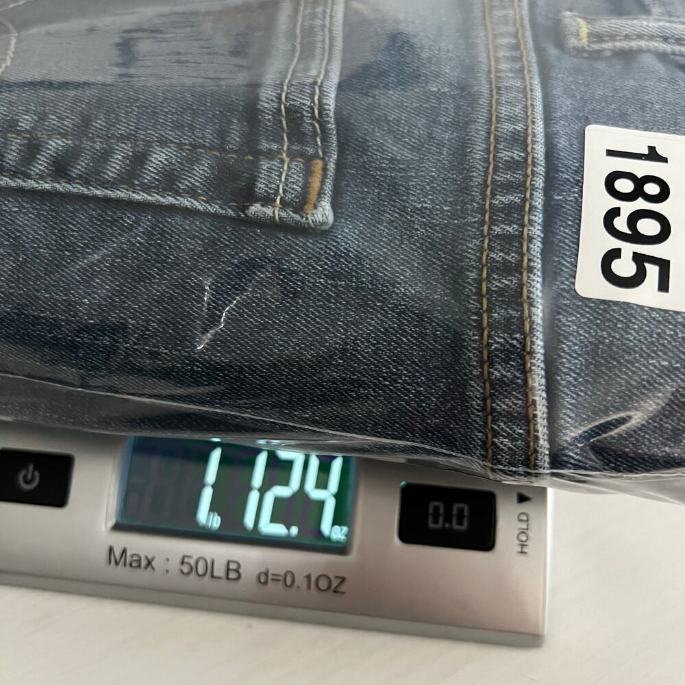 Levi's 505 Straight Leg Relaxed Fit Blue Denim Jeans | Men's Size 42X32 - Picture 11 of 11